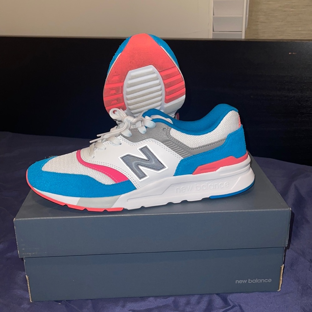New Balance Classics Miami Color way